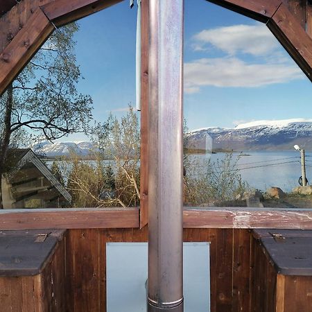 Magic Mountain Lodge - Lyngen Lyngseidet Buitenkant foto